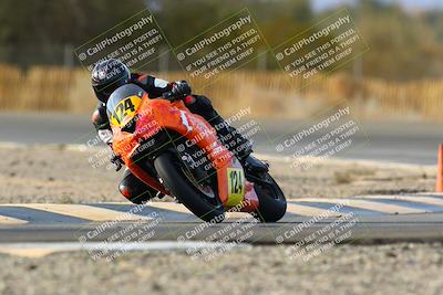 media/Feb-27-2022-CVMA (Sun) [[a3977b6969]]/Race 15 Amateur Supersport Middleweight/